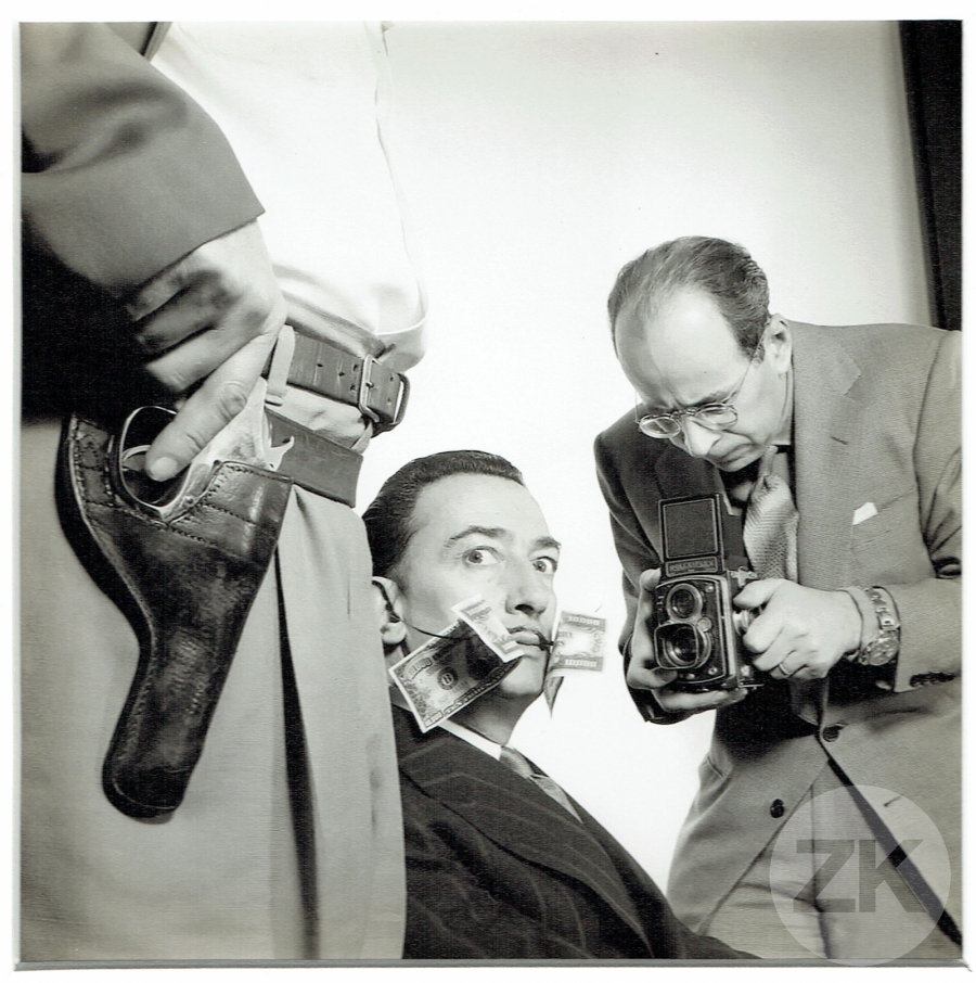 PHILIPPE HALSMAN PHOTOGRAPHIANT SALVADOR DALI - 1954